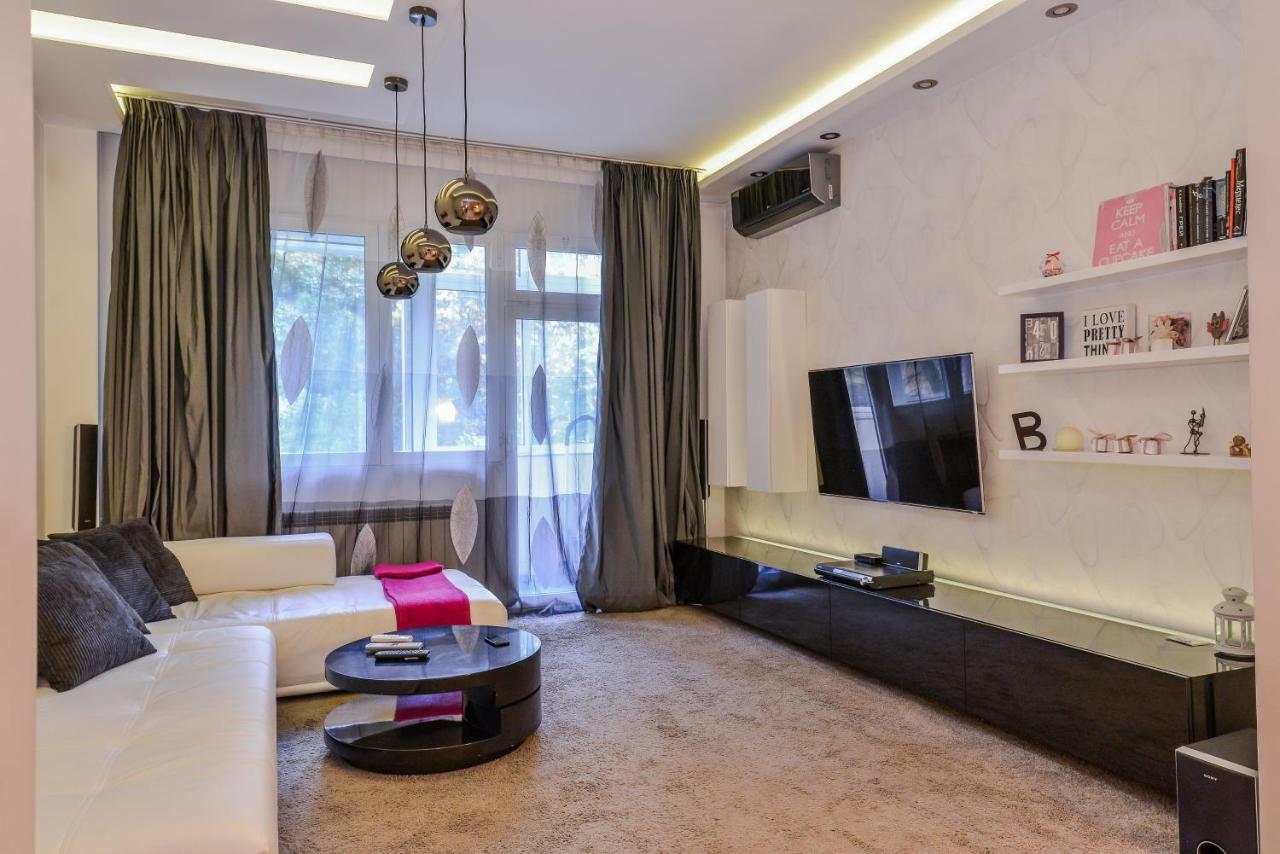 Extravaganzzo - Super One Bedroom Modern By Flat Mаnager *