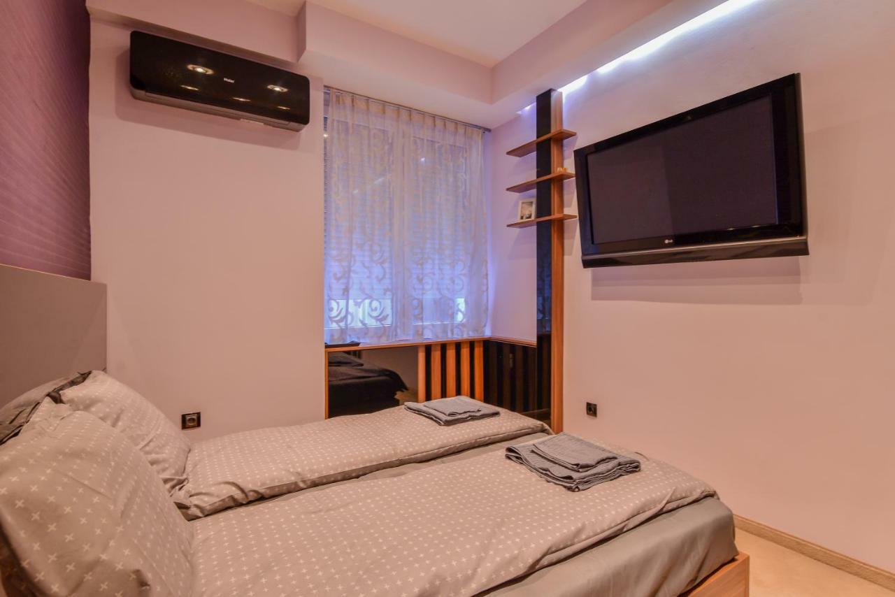 Extravaganzzo - Super One Bedroom Modern By Flat Mаnager Apartment *