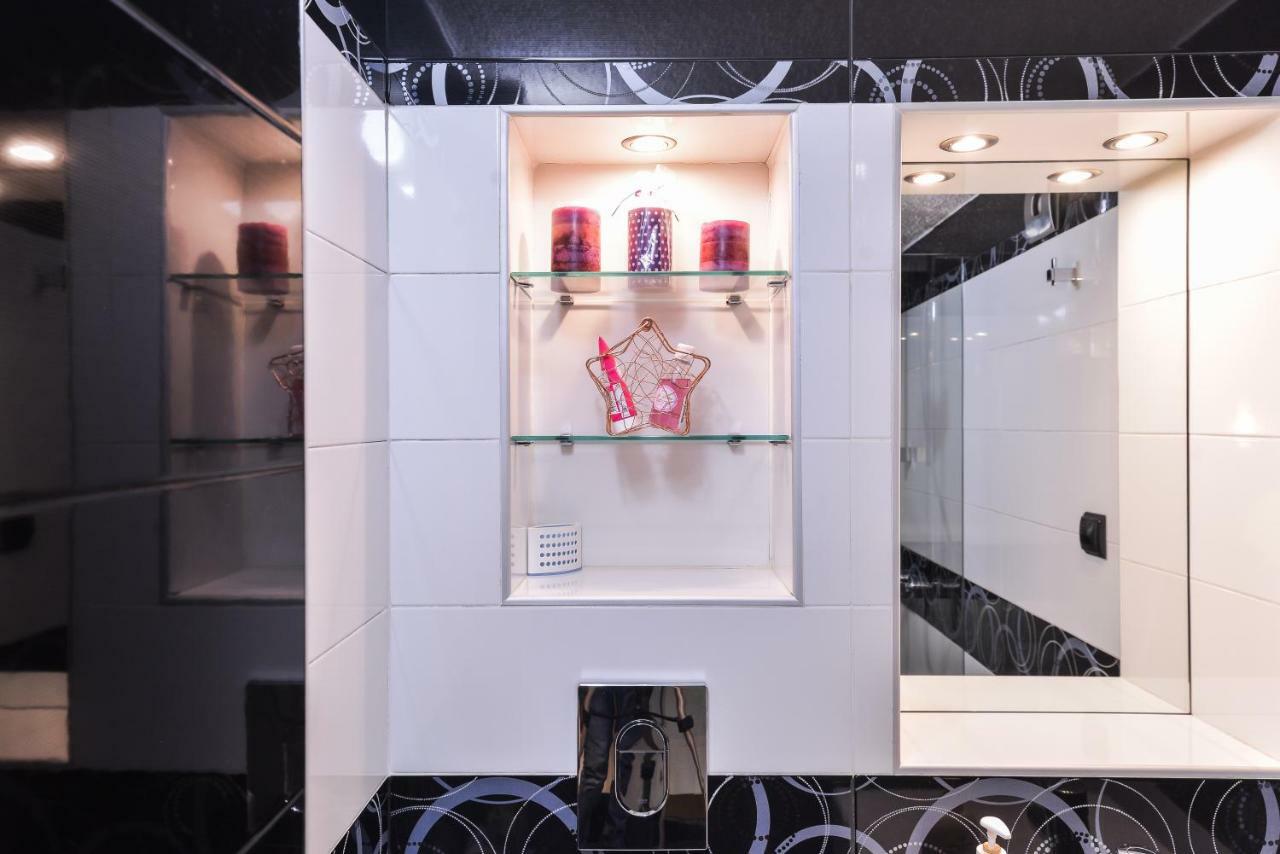Extravaganzzo - Super One Bedroom Modern Appartement